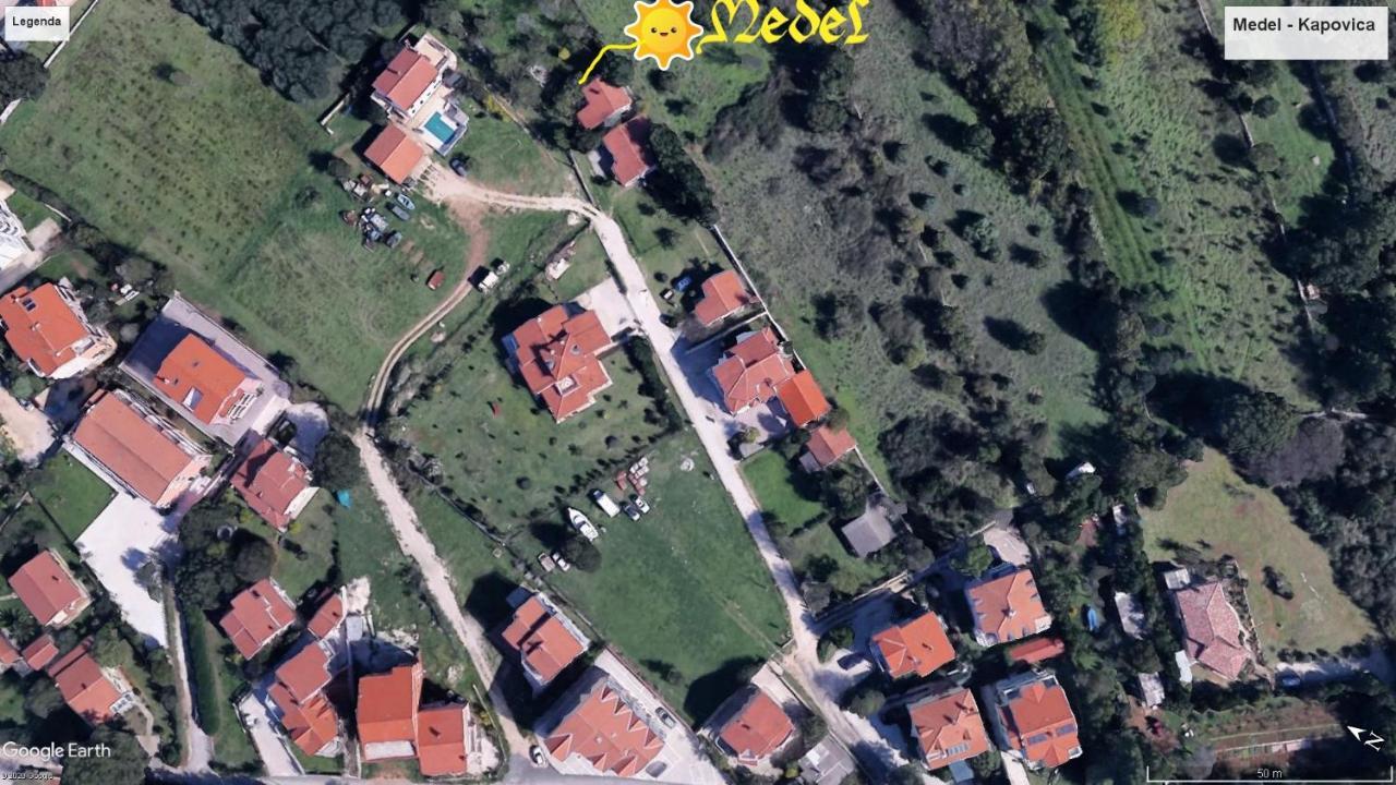 Medel Villa Medulin Exteriör bild